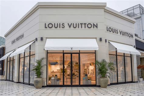 louis vuitton en peru|louis vuitton stores peru.